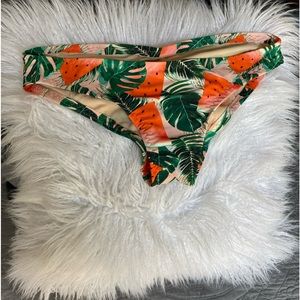 Custom bikini scrunch bottoms